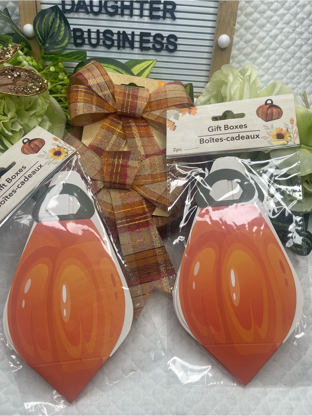 Fall Thanksgiving Gift Wrap Lot 4 Pumpkin Gift Boxes 2 Plaid Bows Autumn New